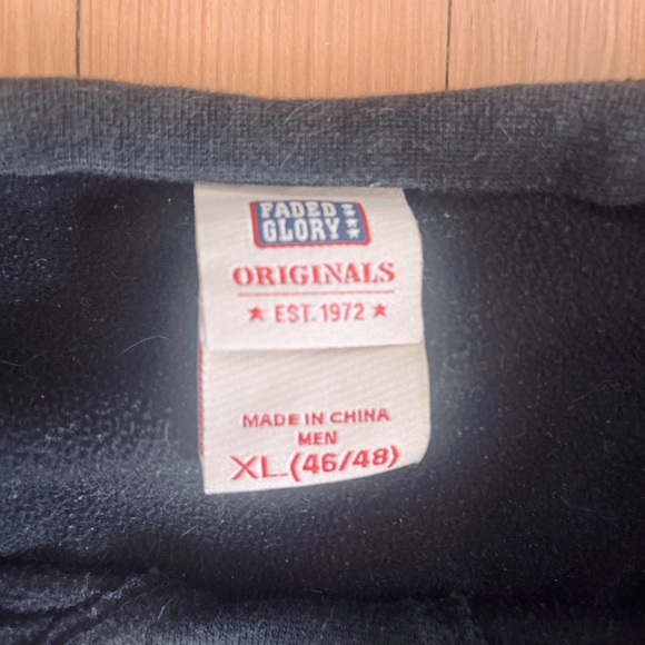 Sweatshirt Black Faded Glory XL 46/48 - Picture 2 of 2